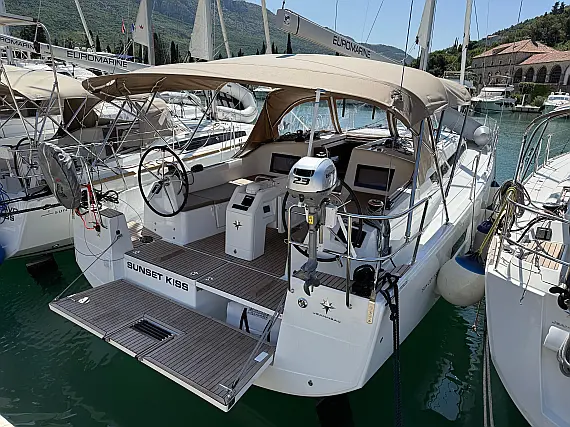 Sun Odyssey 410