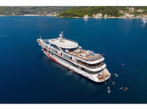 Luxury Motor Yacht