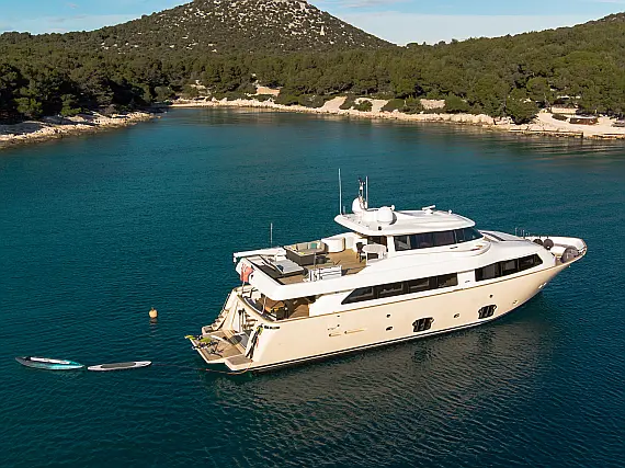 Ferretti Navetta 26