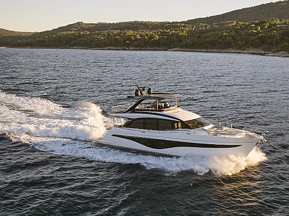 Princess Y72 - External image