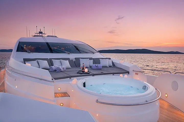 Sunseeker Yacht 95 - 