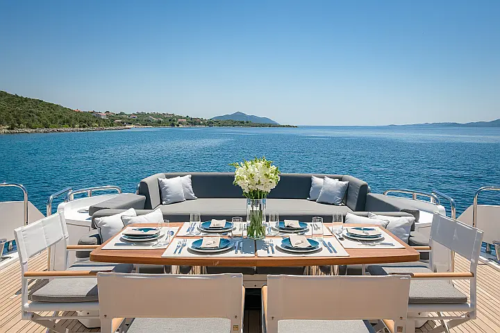 Sunseeker Yacht 95 - 