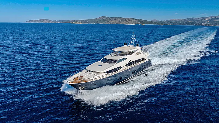 Sunseeker Yacht 34M - 