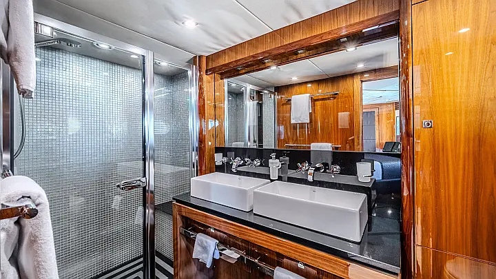 Sunseeker Yacht 34M - 