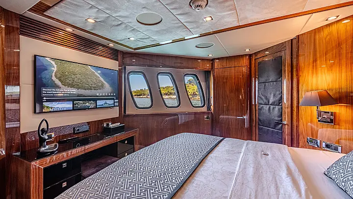 Sunseeker Yacht 34M - 