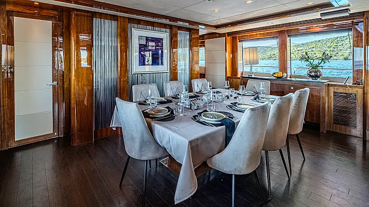 Sunseeker Yacht 34M - 