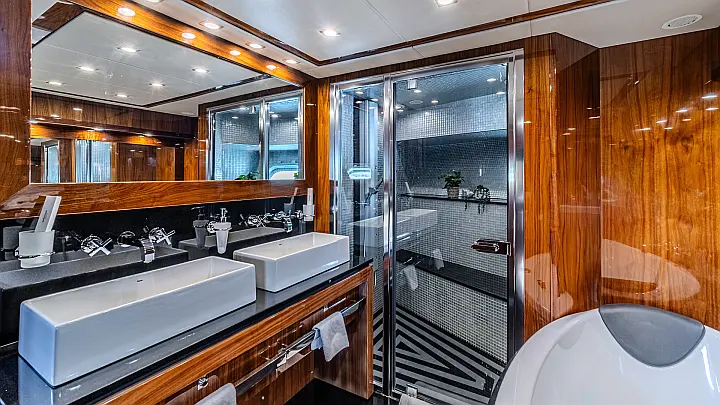 Sunseeker Yacht 34M - 