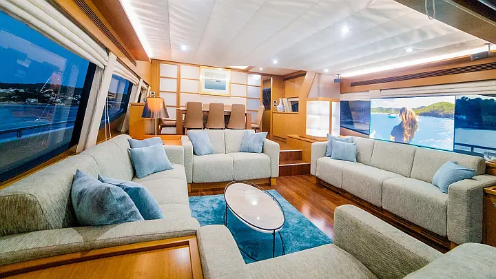 Ferretti 680 - 