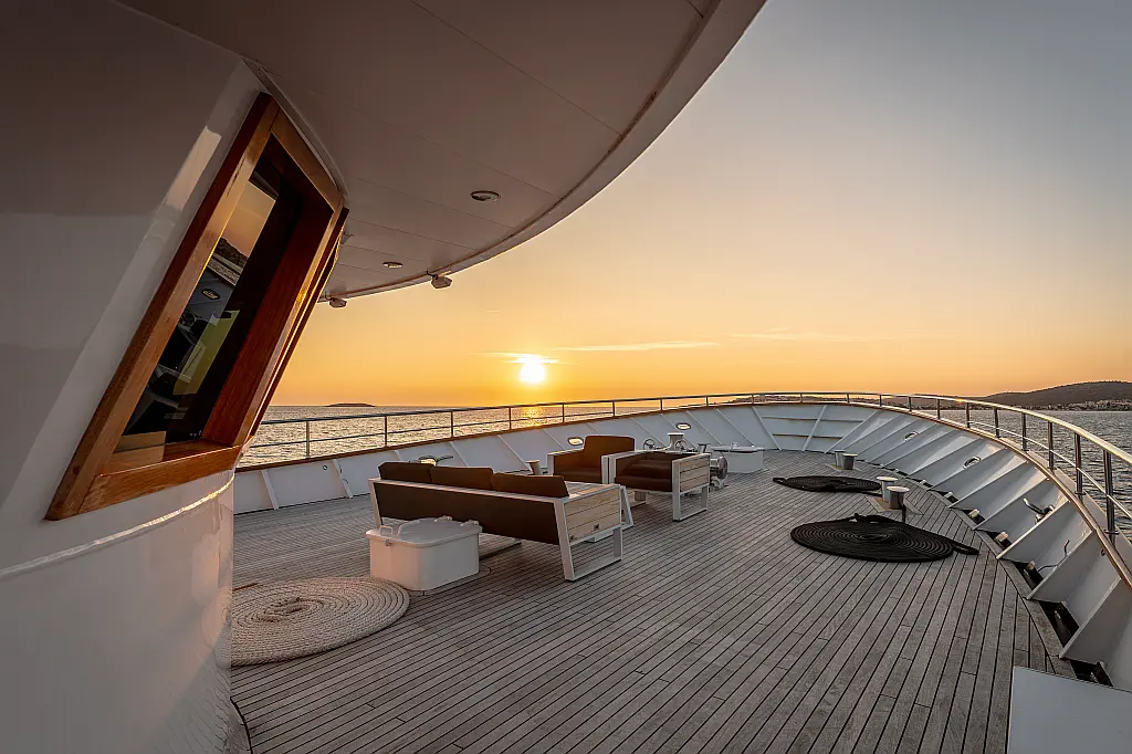 Luxury Motoryacht  - 