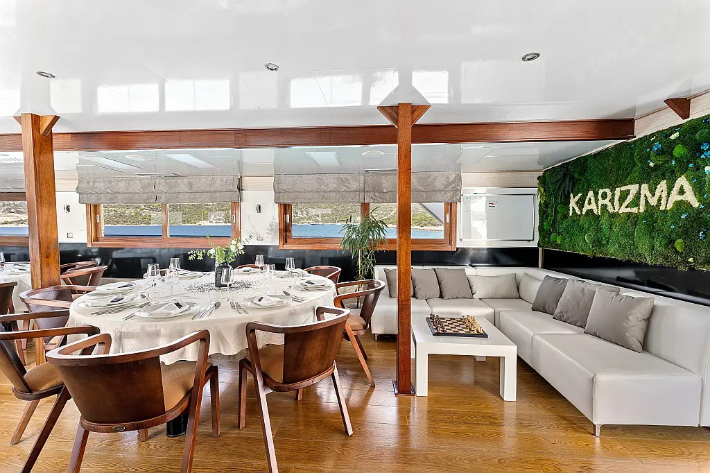 Luxury Motoryacht  - 