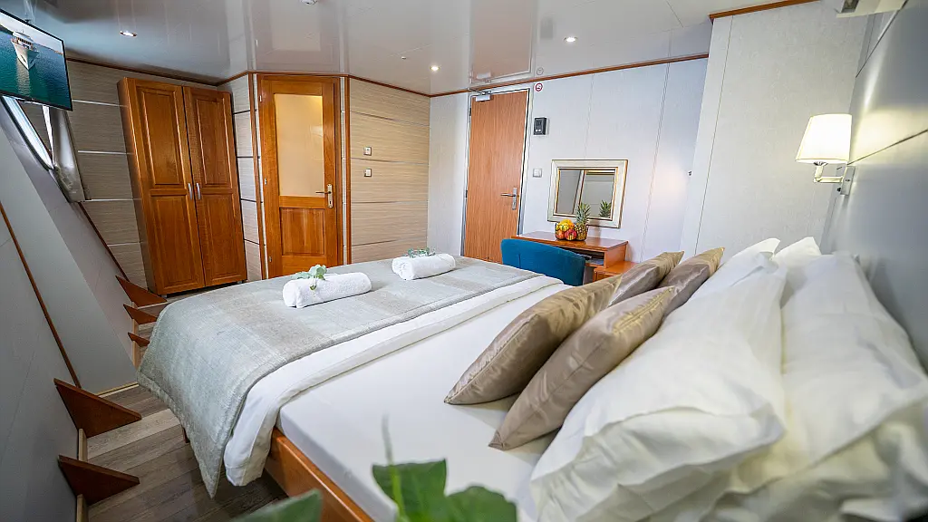 Luxury Motoryacht  - 