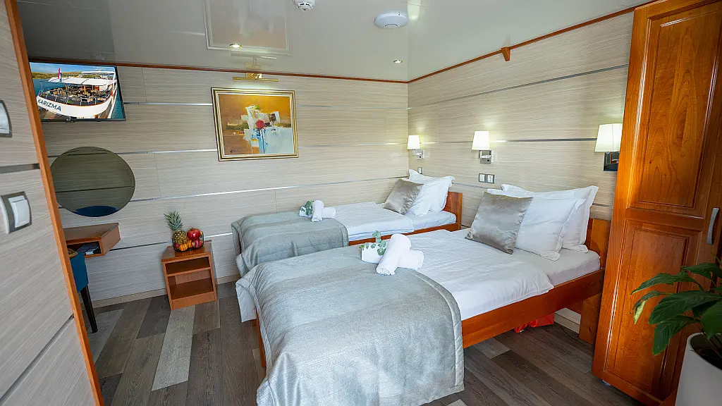 Luxury Motoryacht  - 