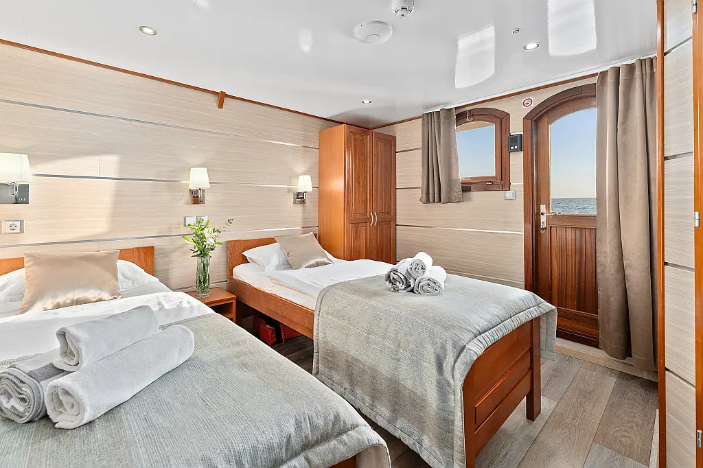 Luxury Motoryacht  - 