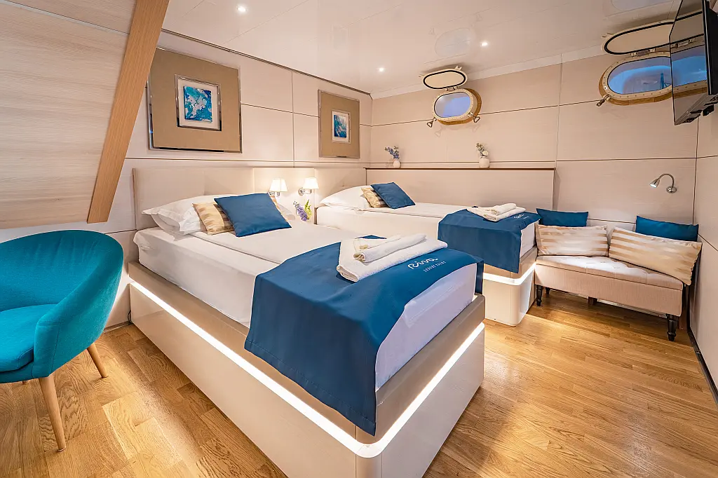 Luxury Motoryacht  - 