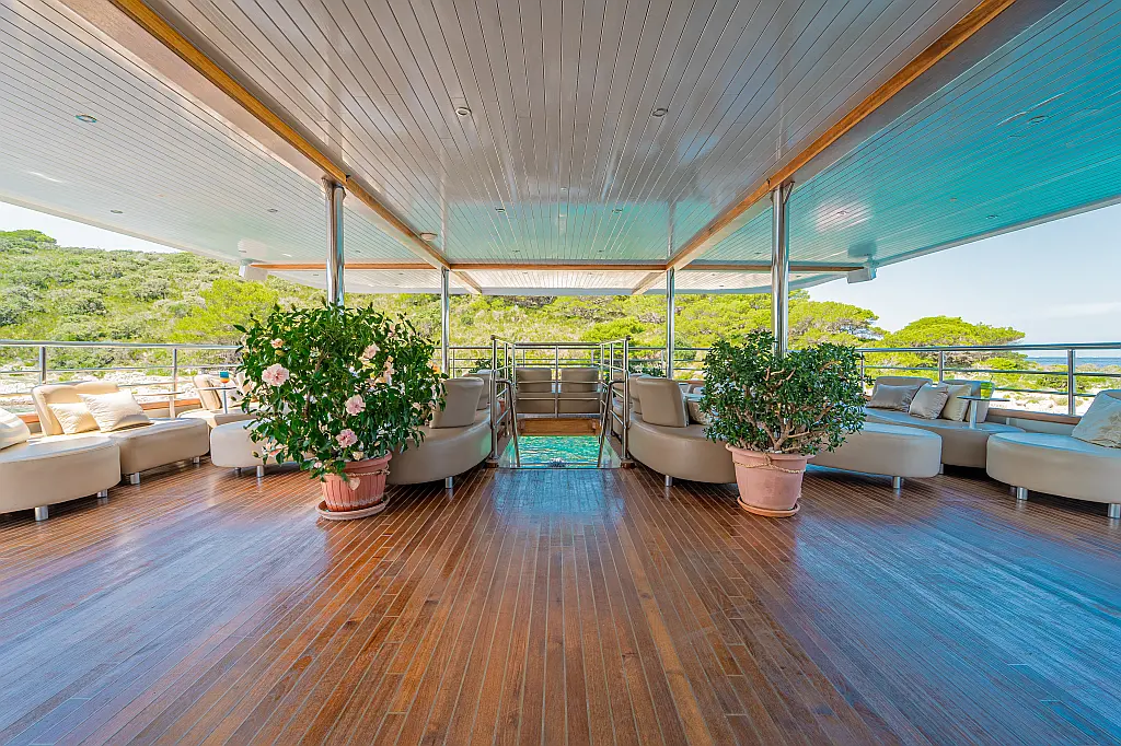 Luxury Motoryacht  - 
