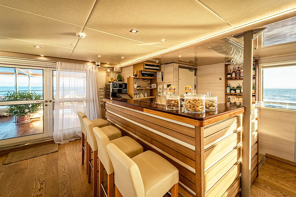 Luxury Motoryacht  - 