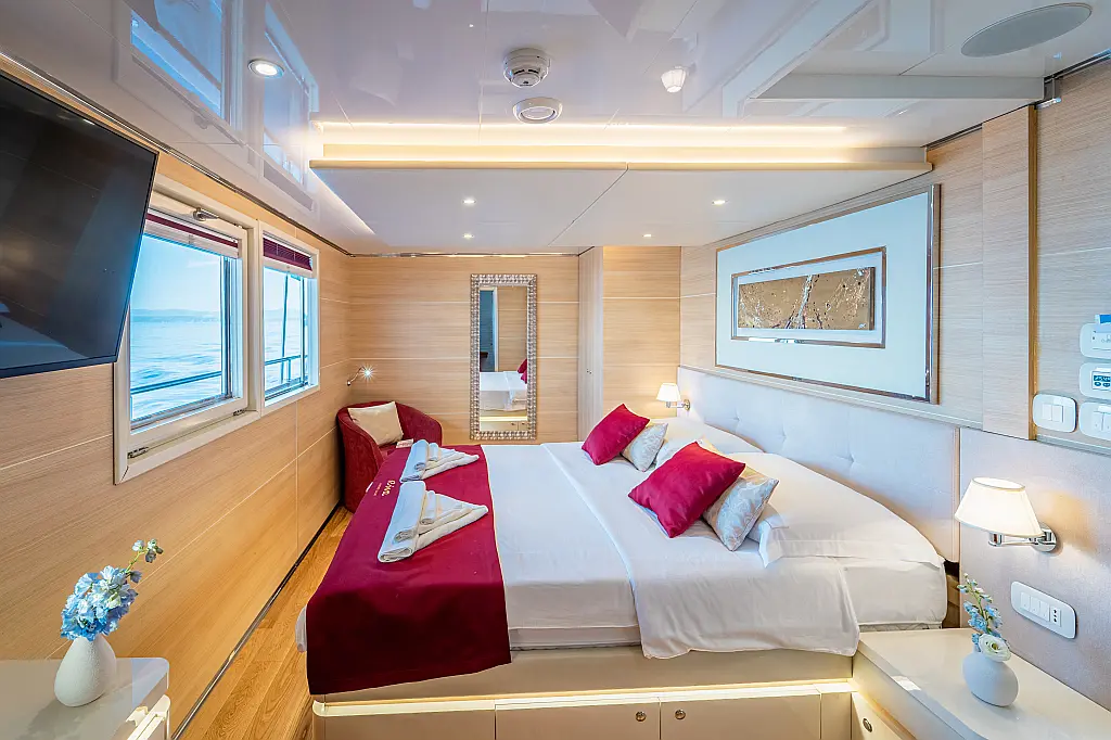 Luxury Motoryacht  - 