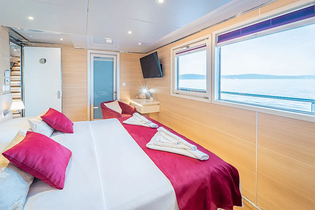 Luxury Motoryacht  - 