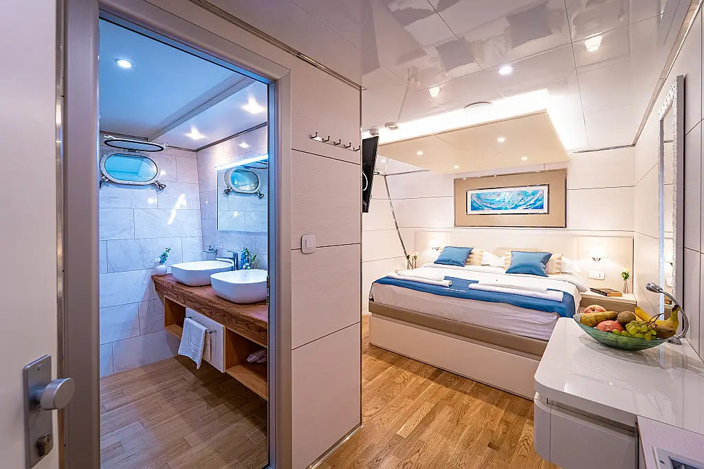 Luxury Motoryacht  - 