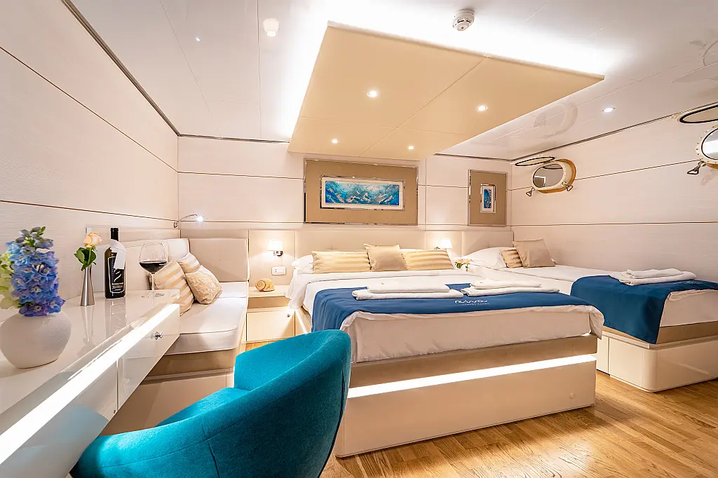 Luxury Motoryacht  - 