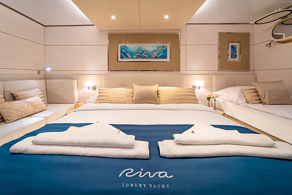 Luxury Motoryacht  - 