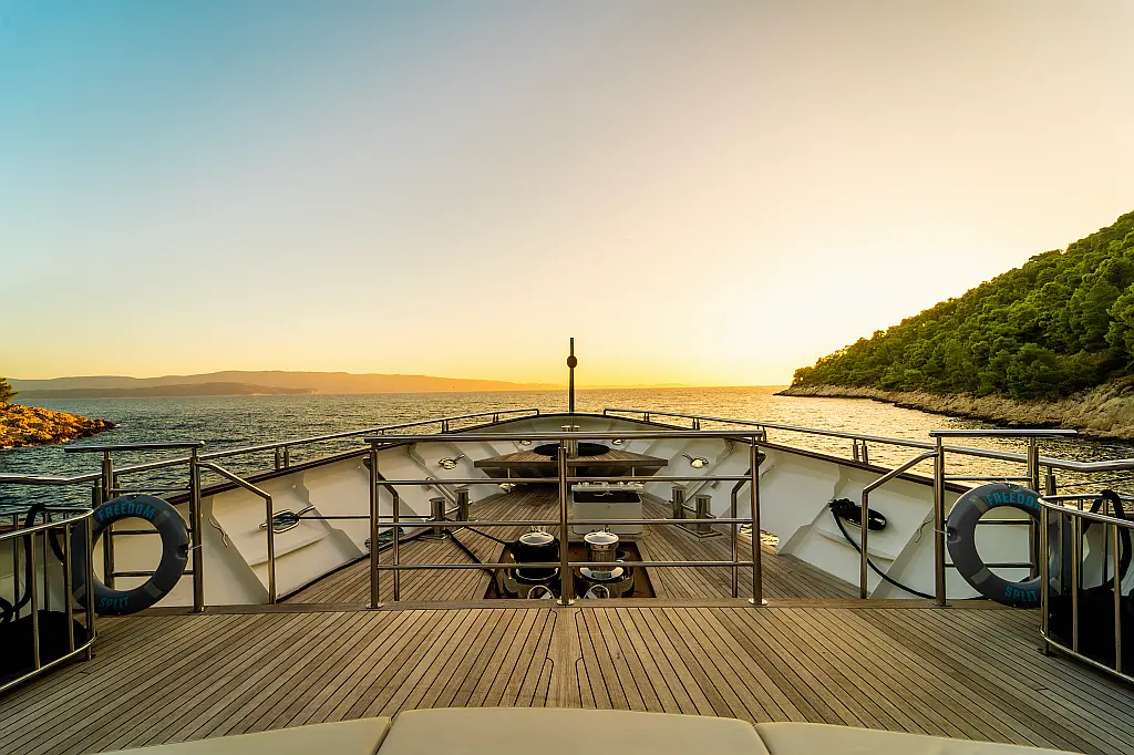 Luxury Motoryacht  - 