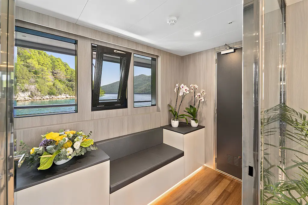 Luxury Motoryacht  - 