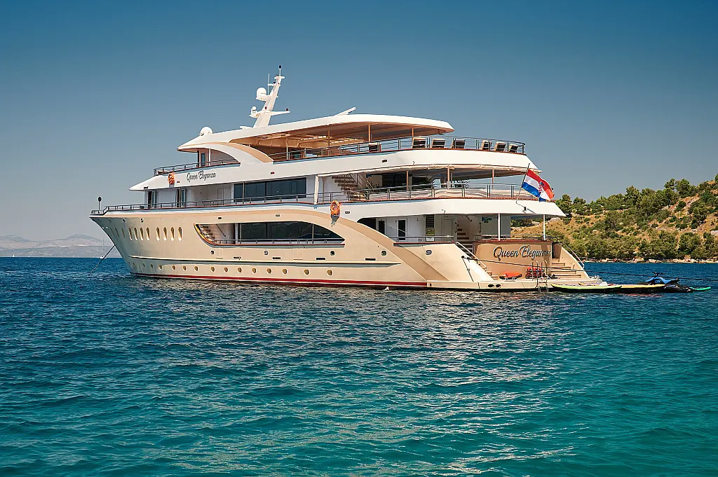 Luxury Motoryacht - 