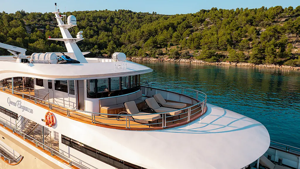 Luxury Motoryacht - 