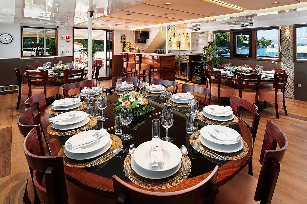 Luxury Motoryacht - 