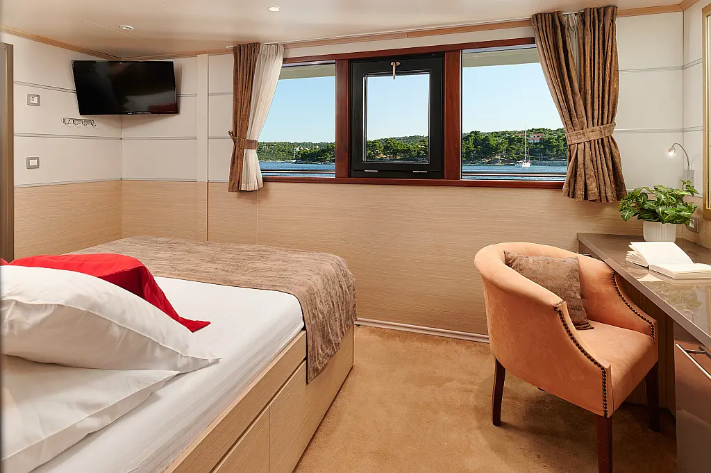 Luxury Motoryacht - 