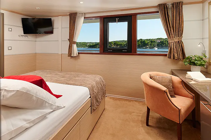 Luxury Motoryacht - 