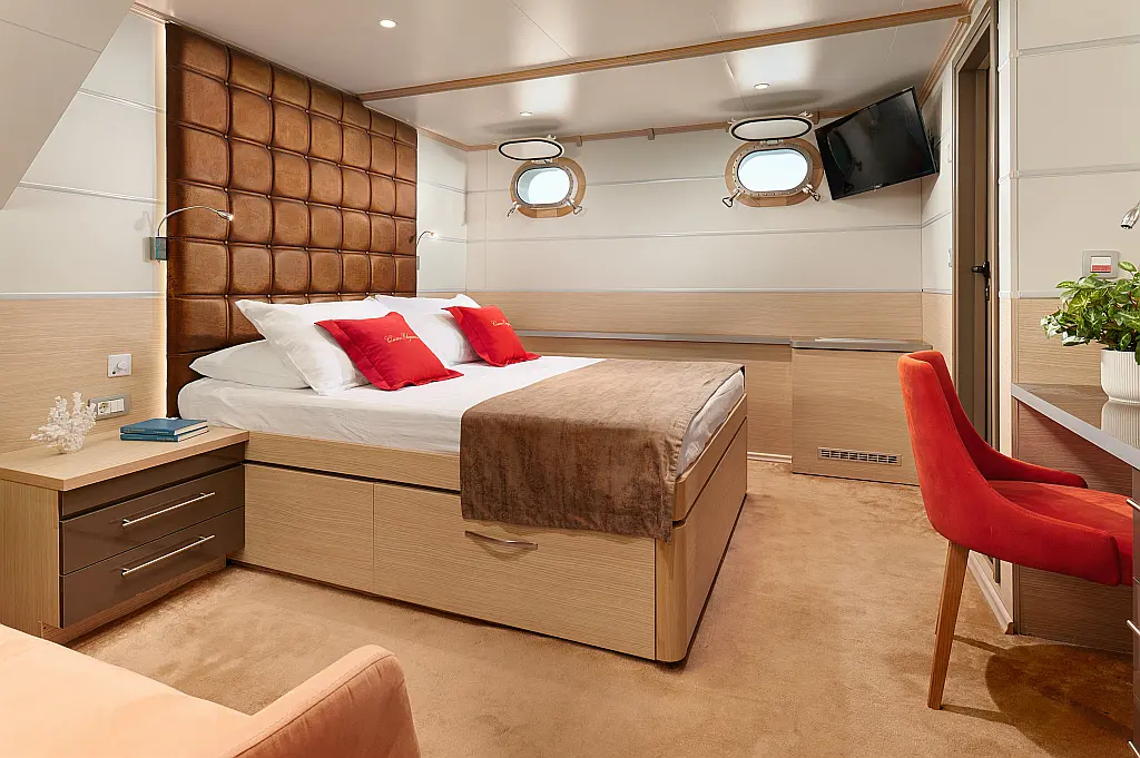 Luxury Motoryacht - 
