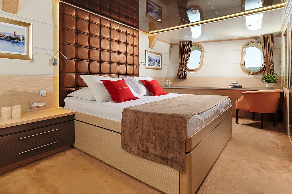 Luxury Motoryacht - 