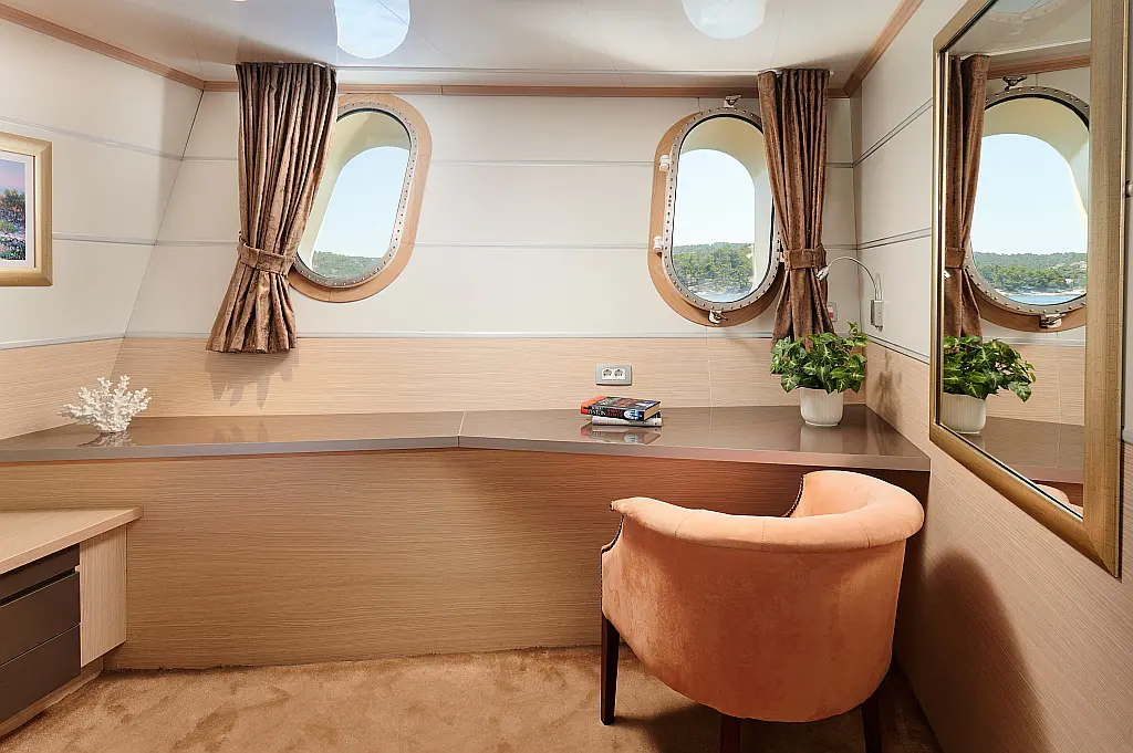 Luxury Motoryacht - 