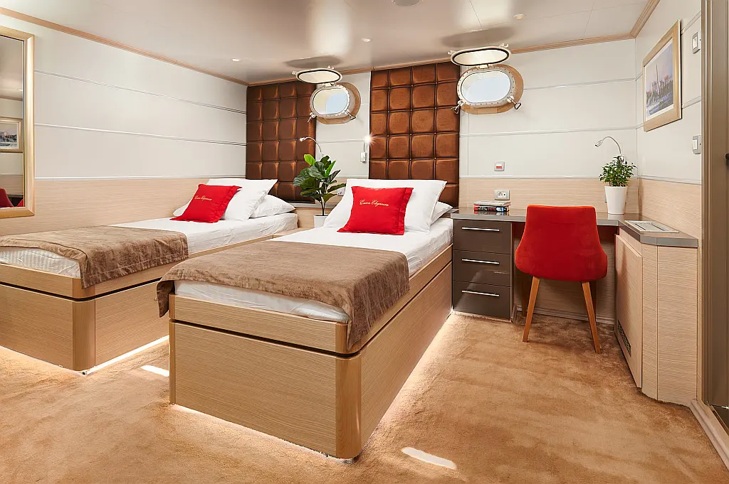 Luxury Motoryacht - 