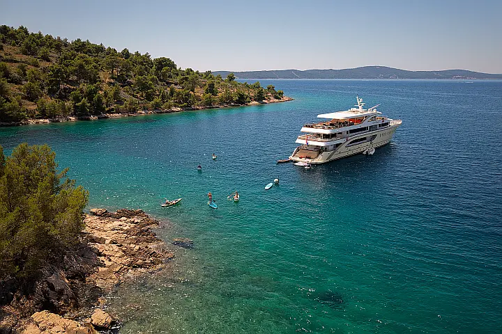 Luxury Motoryacht - 