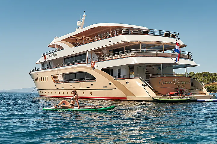 Luxury Motoryacht - 