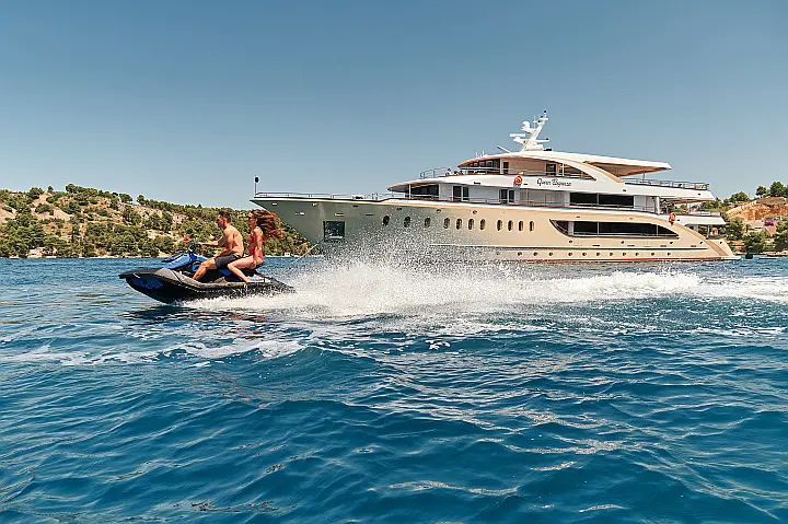 Luxury Motoryacht - 