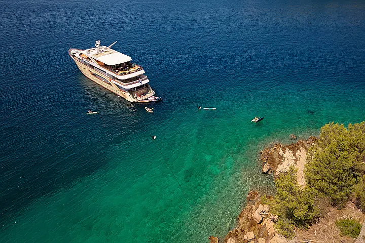 Luxury Motoryacht - 