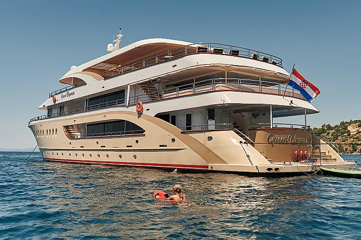 Luxury Motoryacht - 