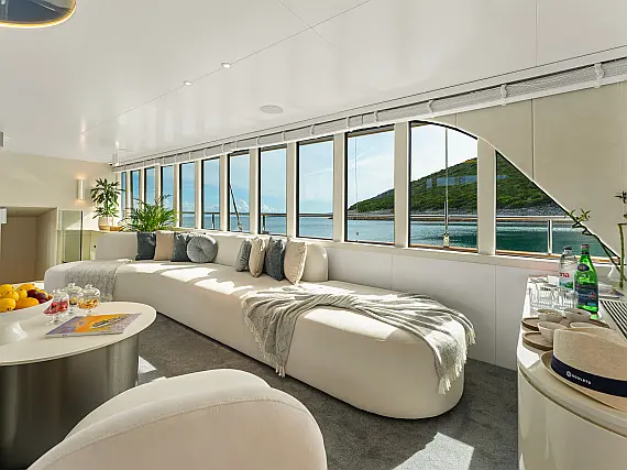 Luxury Sailing Yacht  - Unutrašnja slika