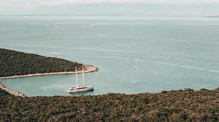 Luxury Sailing Yacht  - 