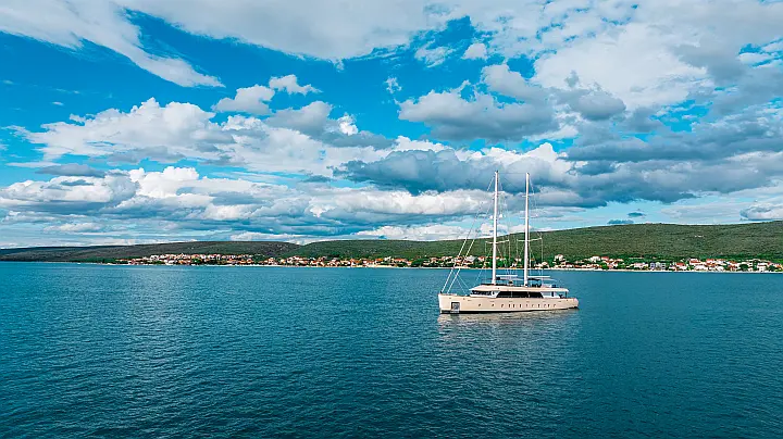 Luxury Sailing Yacht  - 