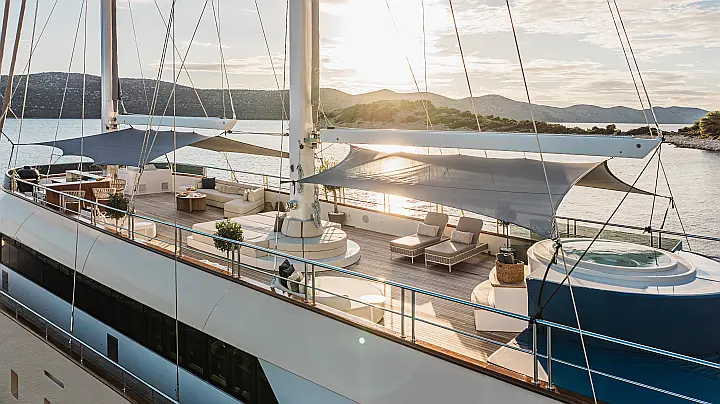 Luxury Sailing Yacht  - 