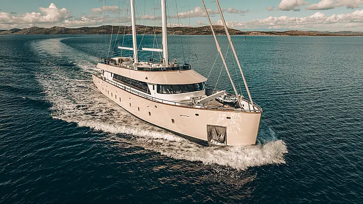 Luxury Sailing Yacht  - 