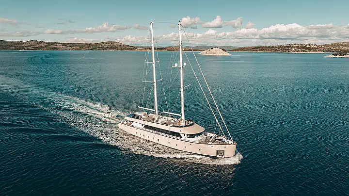 Luxury Sailing Yacht  - 