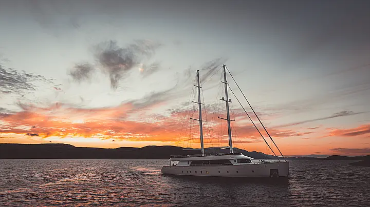 Luxury Sailing Yacht  - 