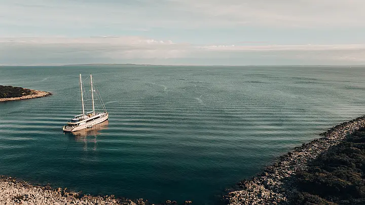 Luxury Sailing Yacht  - 