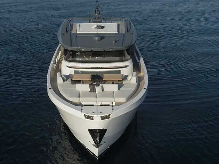  Bluegame BGX70 for Sale – Exceptional Explorer Motor Yacht